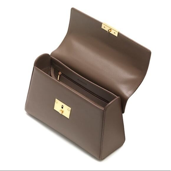 Brown Modern Leather Purse - Picture 3 of 16